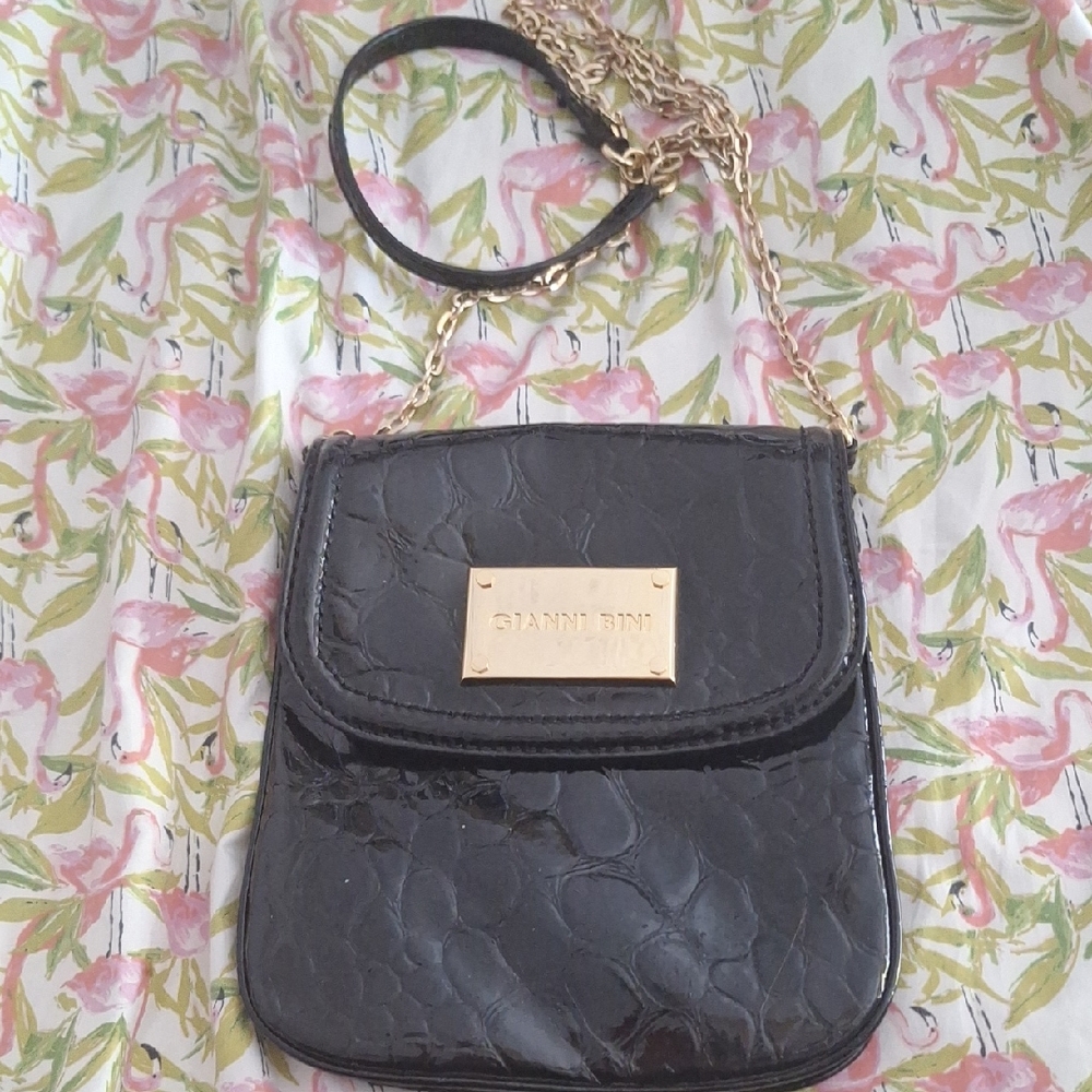 Gianni Bini Black and Gold Crossbody Bag